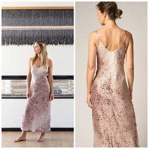 NEW AISE THE AUDREY SLIP DRESS IN ROSE LEOPARD XS​